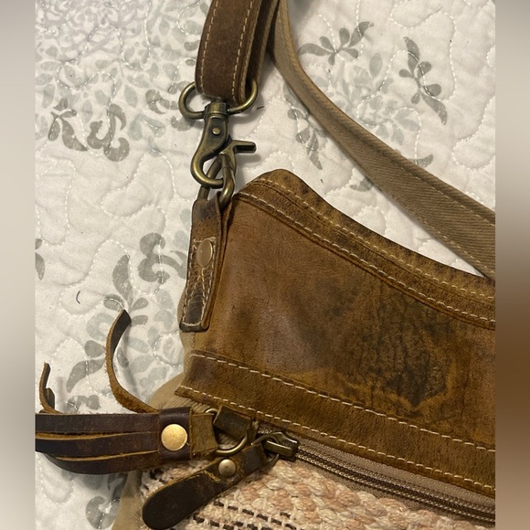 MYRA WESTERN CROSSBODY BAG LEATHER & COTTON MESSENGER
HANDBAG SHOULDER BAG - Picture 12 of 14